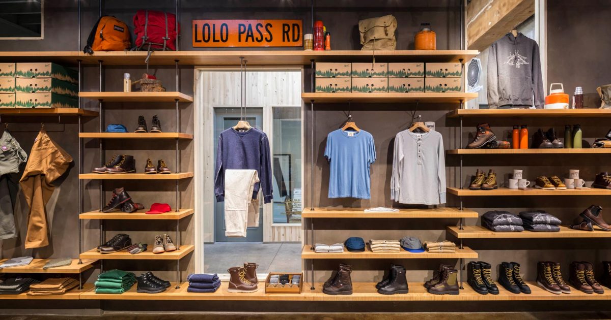 How to Build a Branded Merchandise Store for Your Company | ZoomOwl